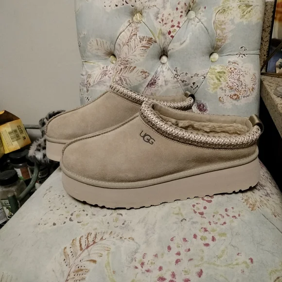 UGG Tazz slippers Size 10 - Picture 6 of 6